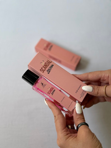 تصویر شیهشه و جعبه ادکلن زنانه الحمبرا ژان پل گوتیه اسکندال