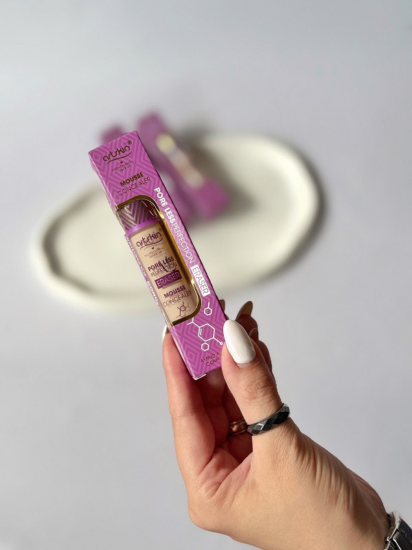 کانسیلر پد دار آرت اسکین