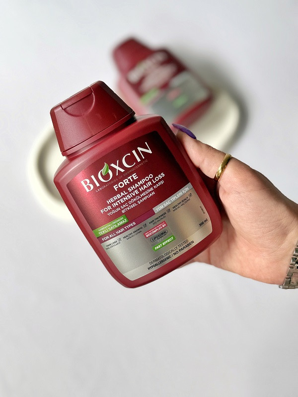 تصویر شامپو بیوکسین اصل - شامپو ضدریزش مو و تقویت کننده رشد مو