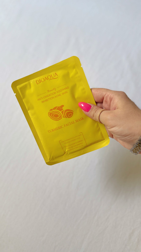 ماسک ورقه ای صورت زردچوبه بیوآکوا