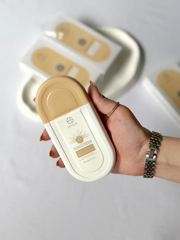 تصویر کرم ضد آفتاب استلین SPF 100