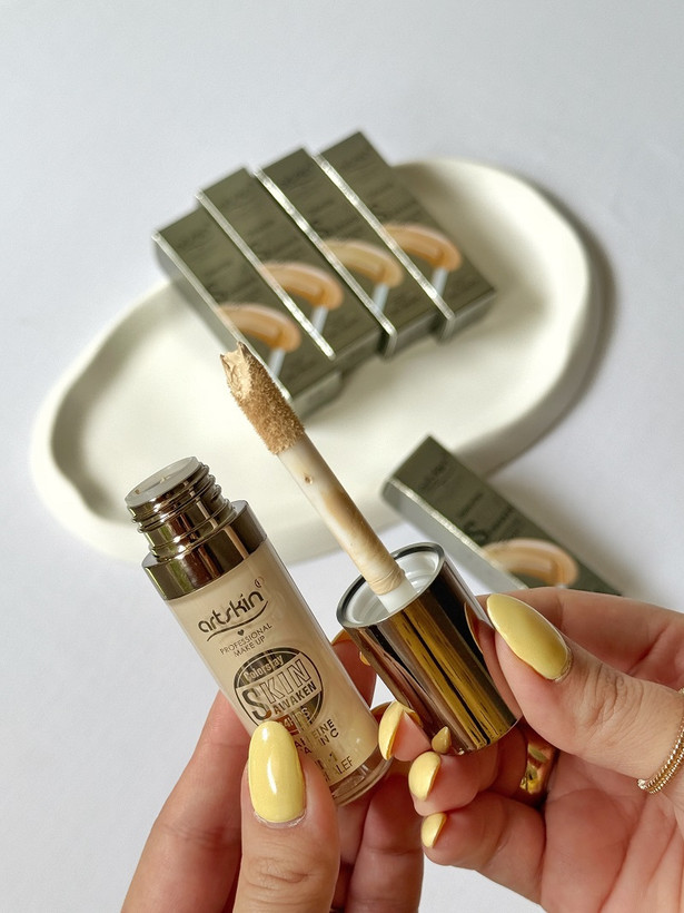 کانسیلر تقویت کننده آرت اسکین حاوی کافئین و ویتامین C