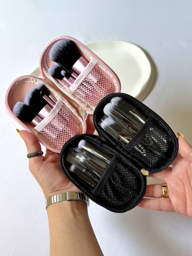 تصویر ست براش کیفی زیپ دار مشکی و صورتی