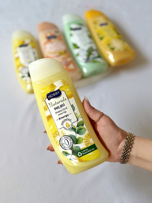 شامپو بدن هوبی مدل Naturals عصاره اکالیپتوس و روغن لیمو