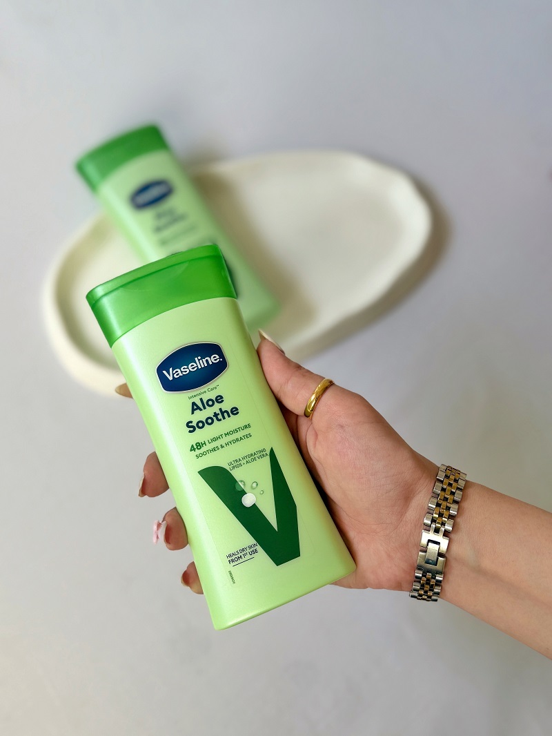 لوسیون بدن آلوورا 200 میل | درمان خشکی پوست