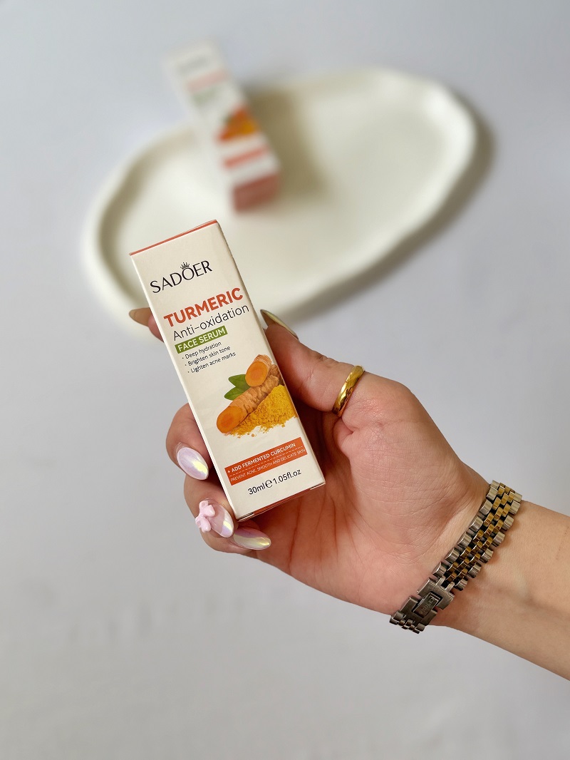 سرم-ضد-جوش-و-آنتی-اکسیدان-زردچوبه-سادور