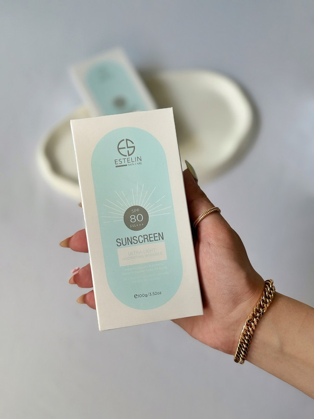 کرم ضد آفتاب بی رنگ استلین SPF 80