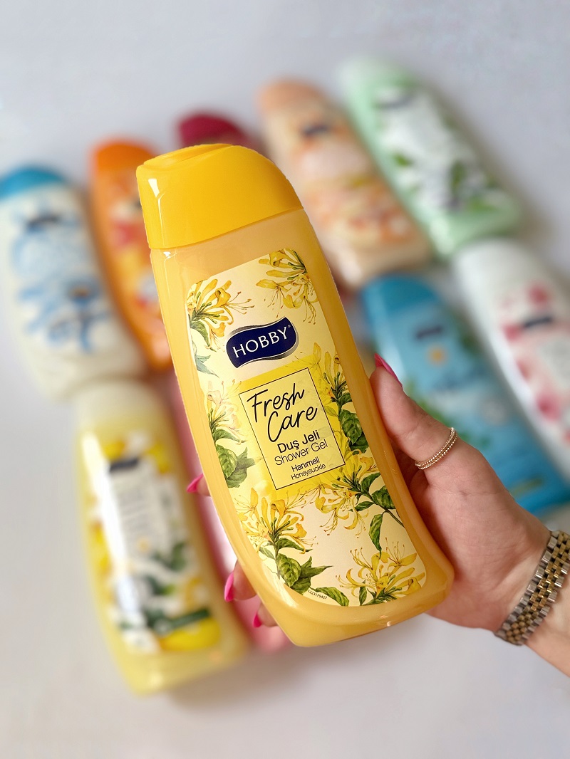 تصویر شامپو بدن هوبی مدل Fresh Care رایحه گل یاس امین الدوله