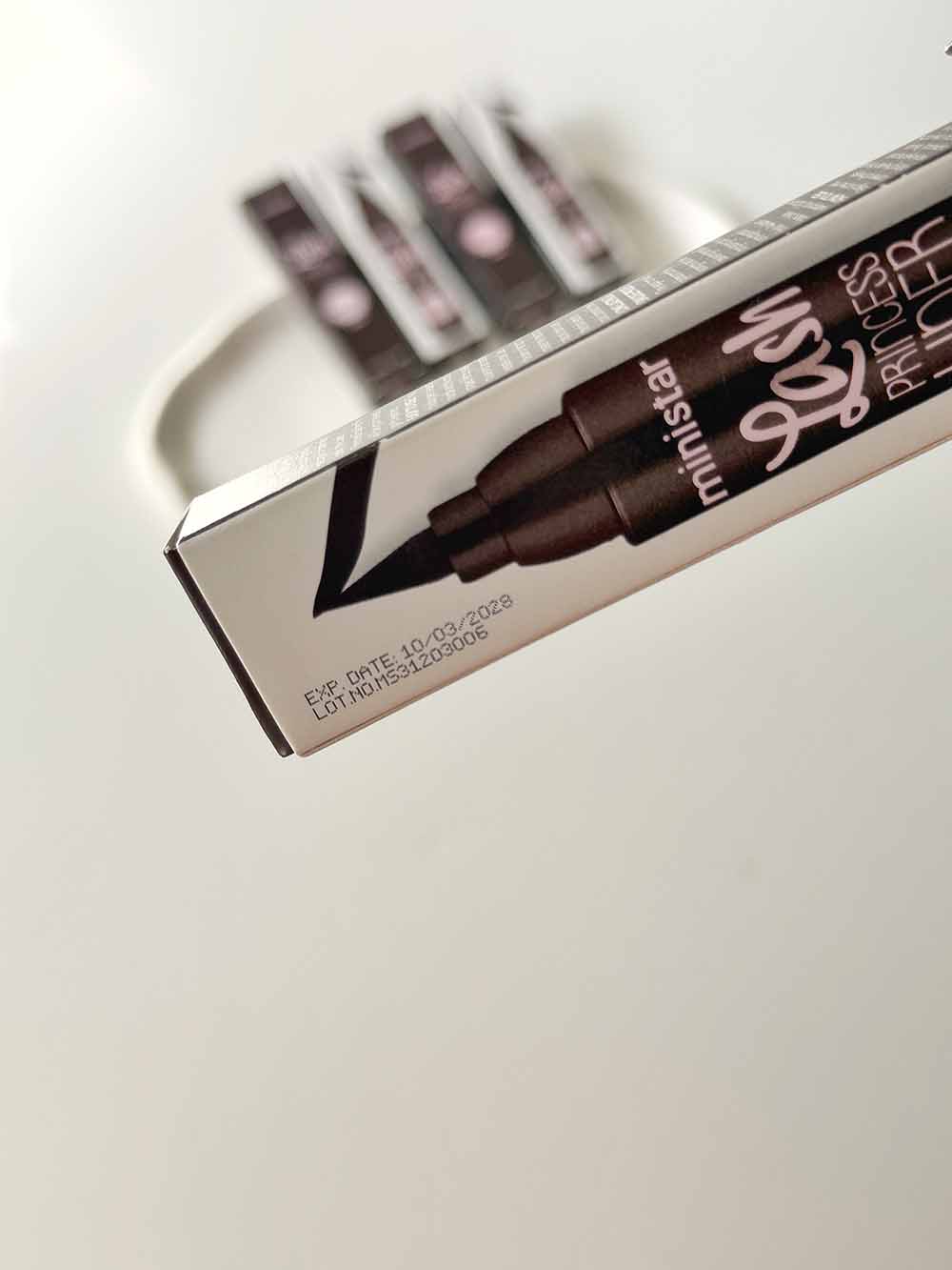 خط چشم قهوه ای مینی استار با بهترین قیمت