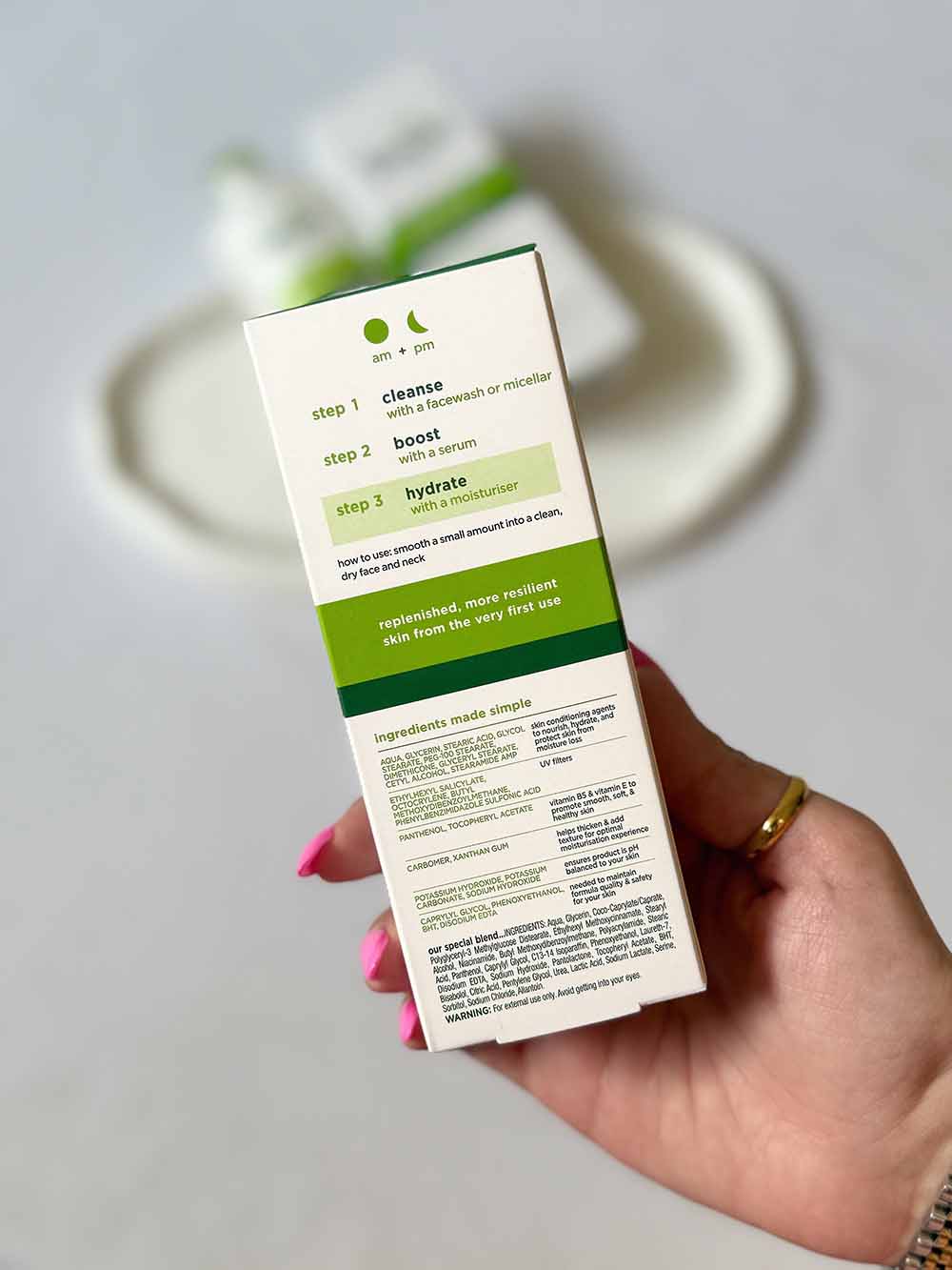 کرم مرطوب کننده و آبرسان سیمپل مدل ریچ اورجینال با بهترین قیمت