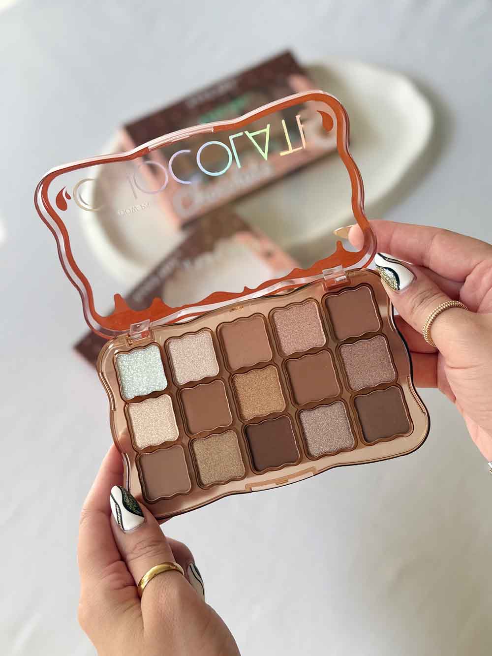 پالت سایه شکلاتی آنی لیدی