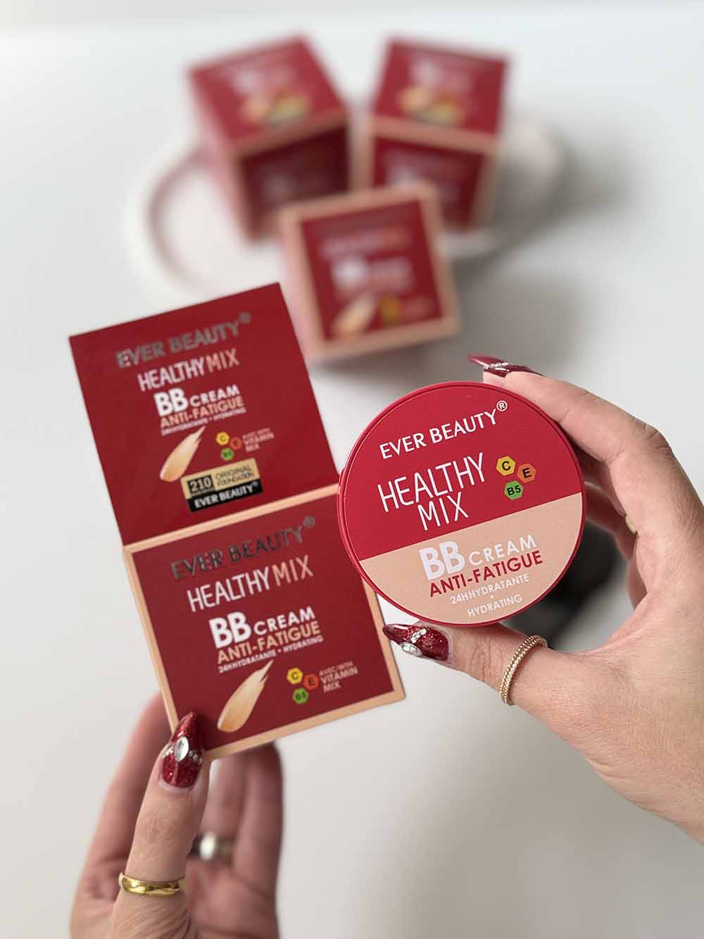 کوشن ever beauty حاوی ویتامین - مناسب انواع پوست خشک و چرب