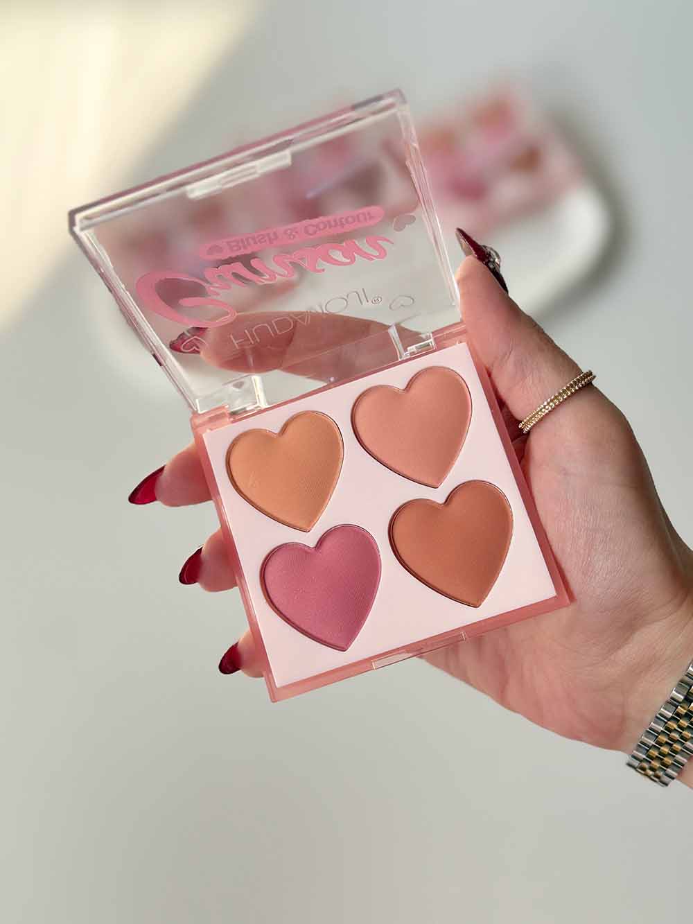 پالت رژگونه و کانتور هدی موجی مدل قلبی