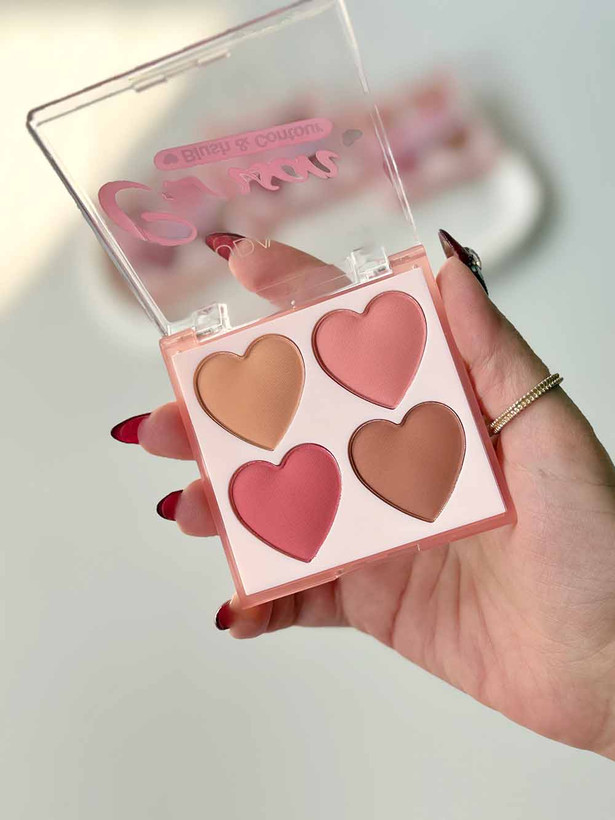 پالت شماره 2 رژگونه و کانتور هدی موجی مدل قلبی دارای چهار رنگ جذاب