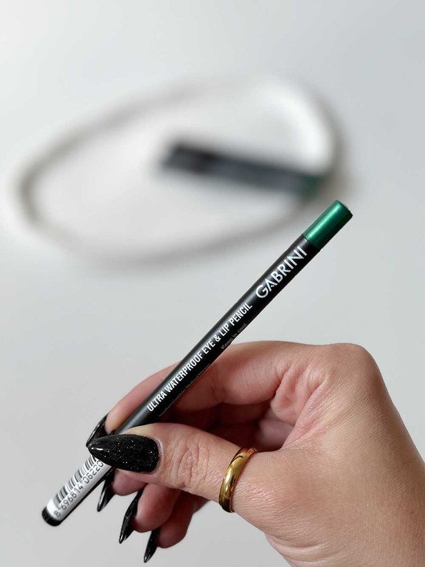 مداد لب و چشم گابرینی اورجینال رنگ شبز شماره 20