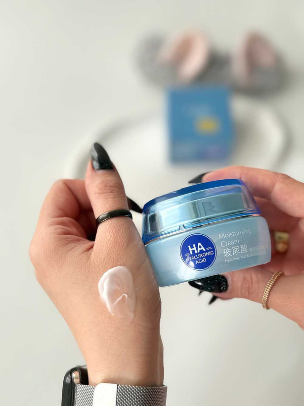 تصویر کرم آبرسان HA | آبرسان پوست